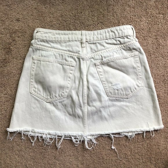 Free People, We The Free White Denim Mini Skirt, Size 27, Pockets, Cotton - Picture 2 of 10